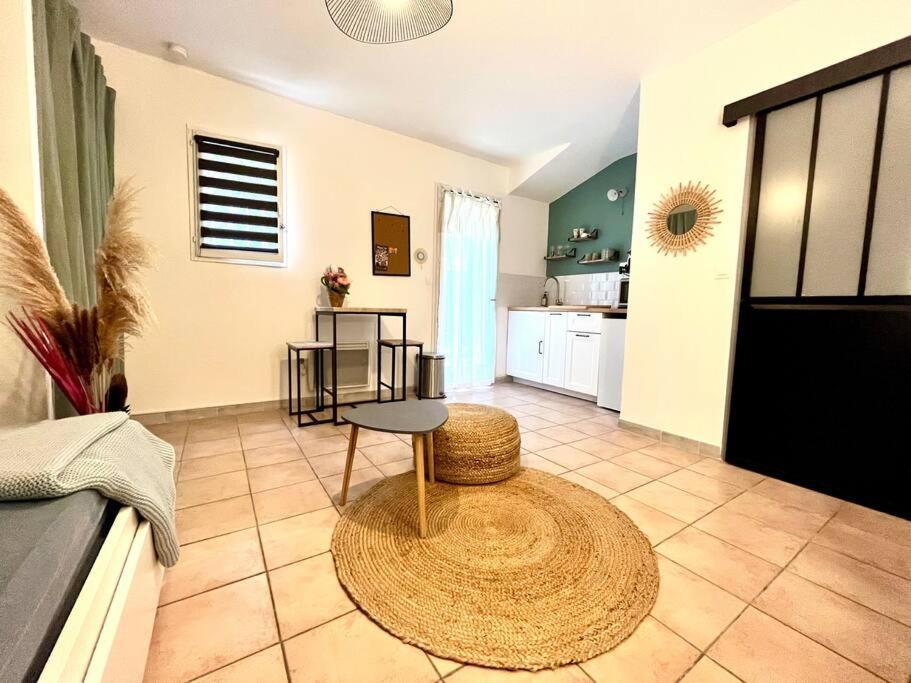 Aix-En-Provence, Cosy Studio Proche Toutes Commodites, Linges Fournis Buitenkant foto